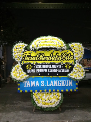Papan Bunga Duka di Mandau